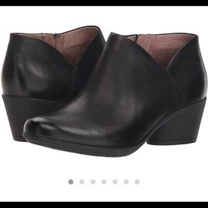 Dansko Raina Nubuck Booties
